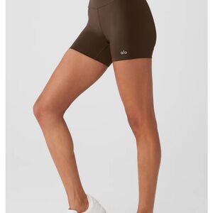 ALO Yoga Women's Dark Brown Bike Shorts